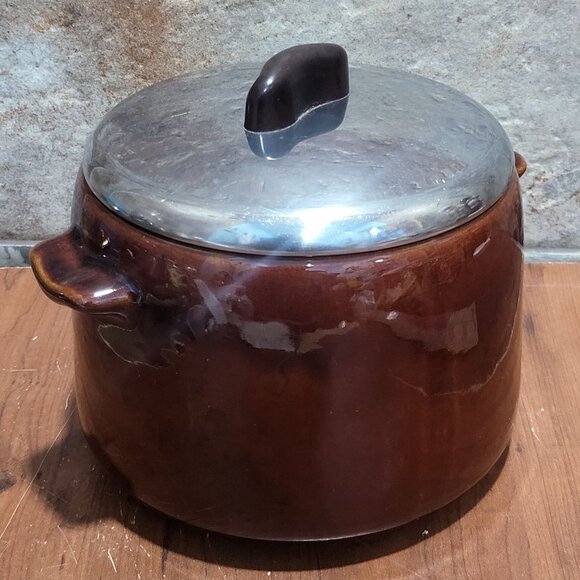Vintage West Bend Bean Pot Crock Brown Glazed  Stoneware Metal Lid - Picture 9 of 12